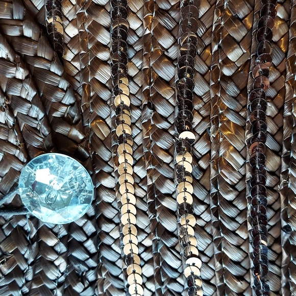 3 for $12 M&M Handbag - Picture 4 of 8